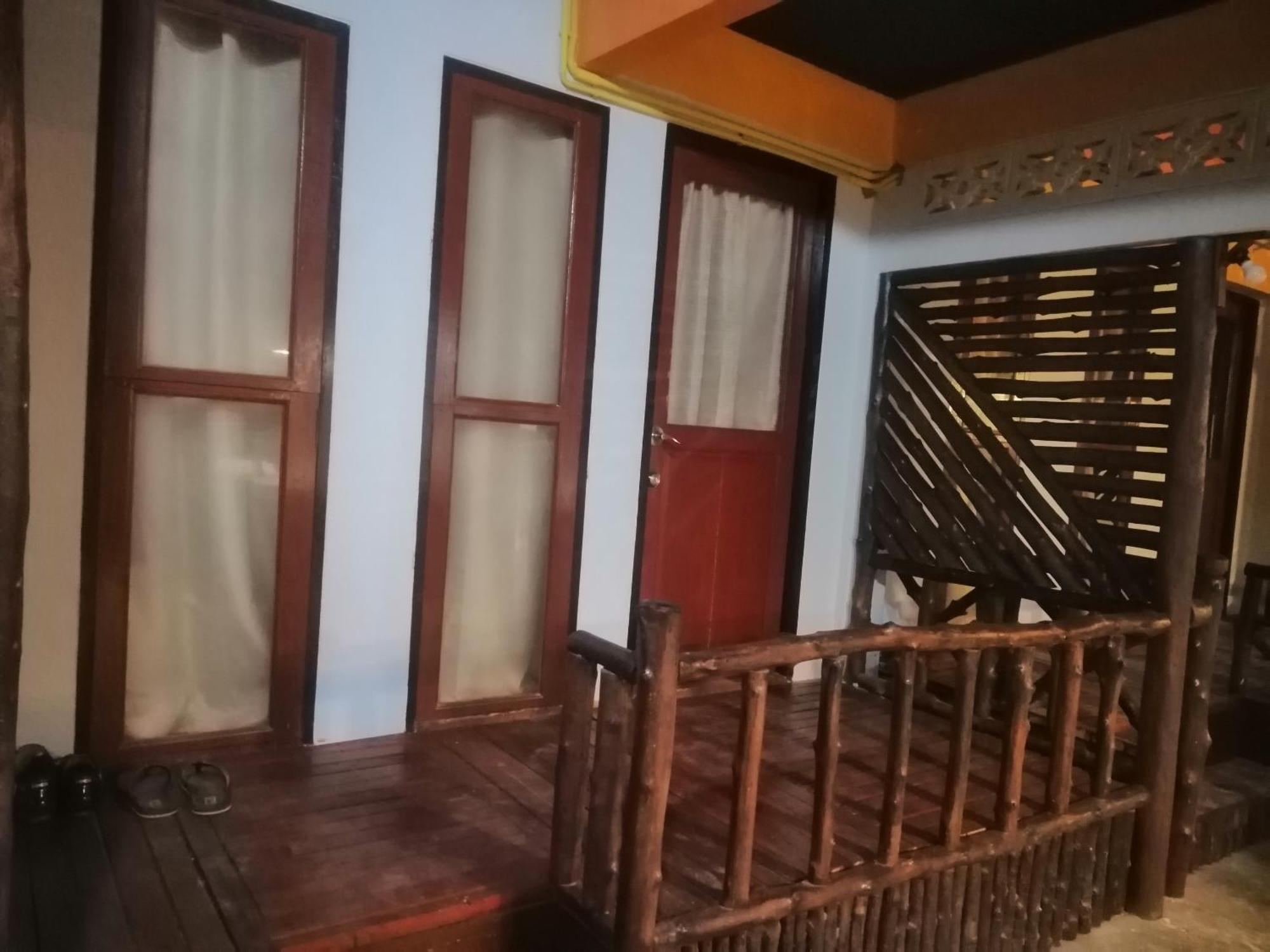 Mookboonchu Guesthouse ,Kohmook Trang ムック島 エクステリア 写真